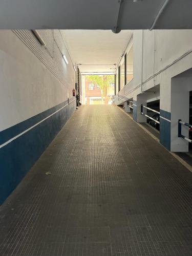 Garaje-en-Calle-de-Lopez-de-Hoyos-123 1